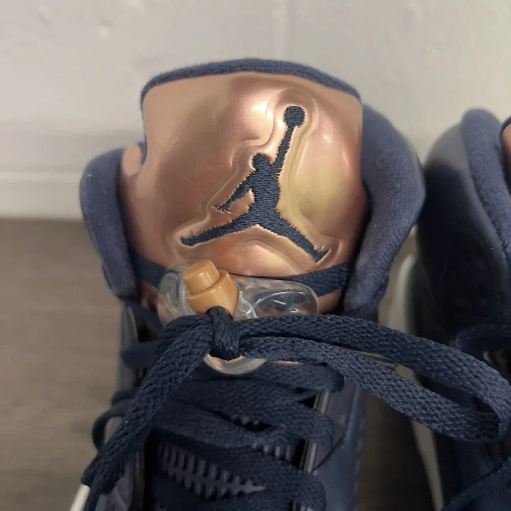 Size 10.5 - Air Jordan 5 Retro Bronze